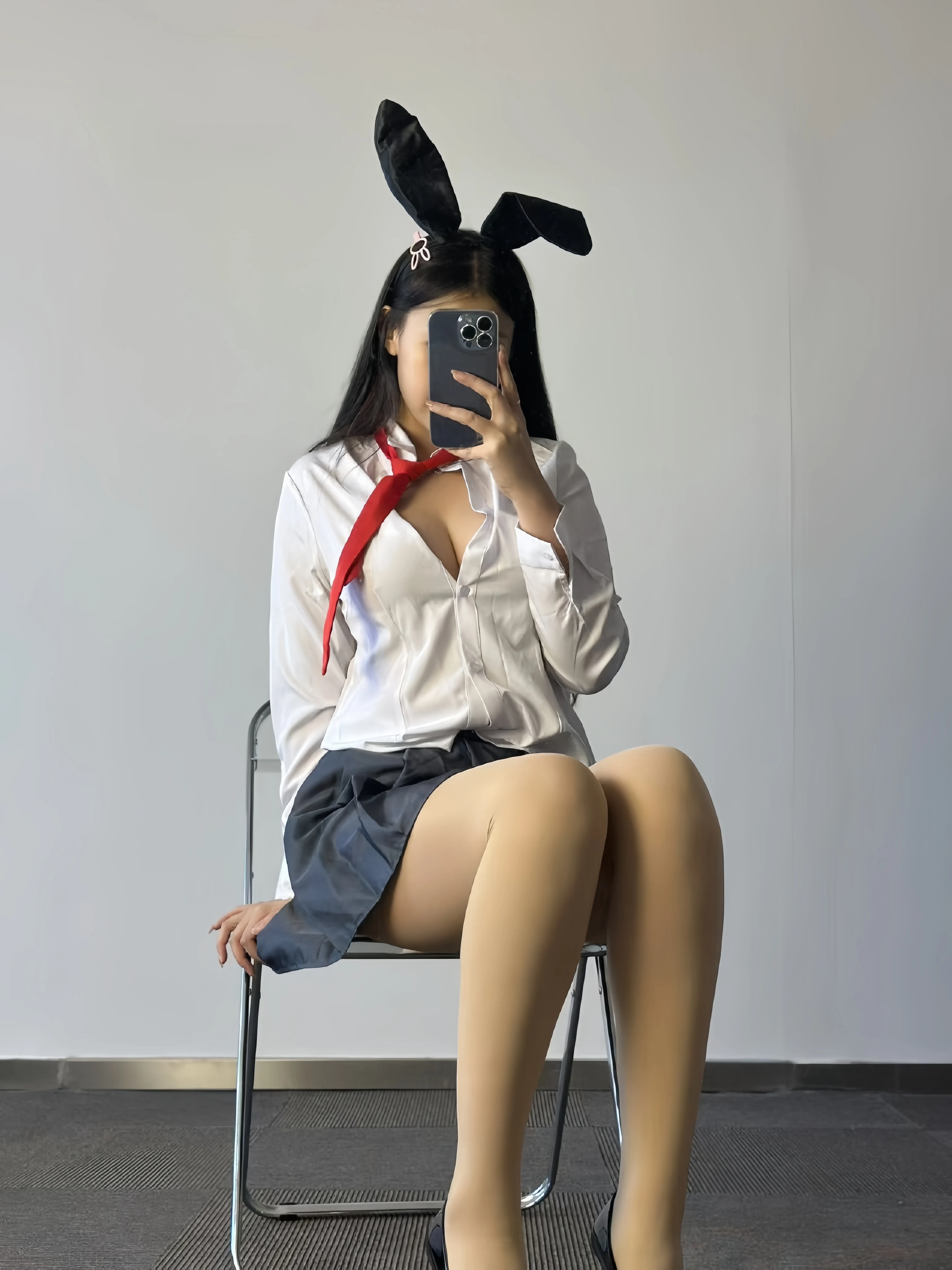 美邵女Baby – 兔女郎学姐性感肉丝 40P 1V